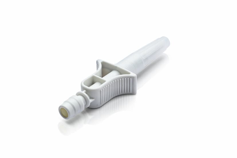 Chemfort catheter adaptor 1-Picture of Chemfort catheter adaptor with white backround